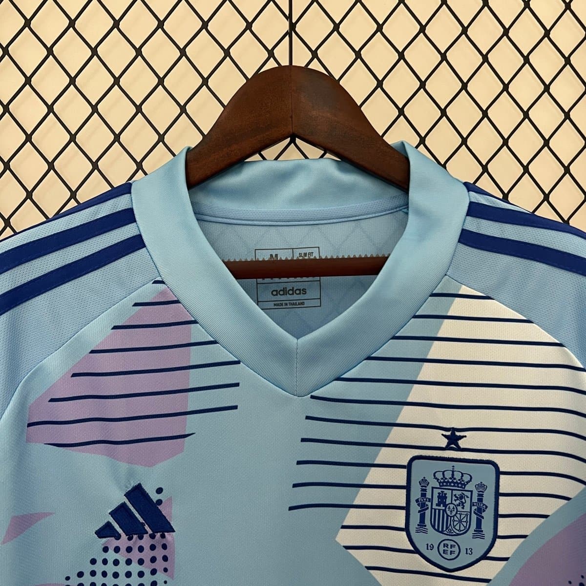 2024 Spain Away Retro | Footballshirt.online - Footballshirt.online