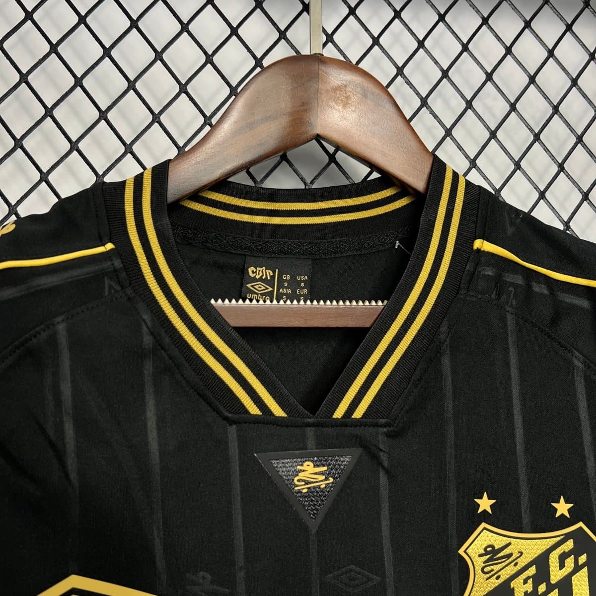 24 - 25 Santos Charlie Away Retro Football Shirt - Footballshirt.online