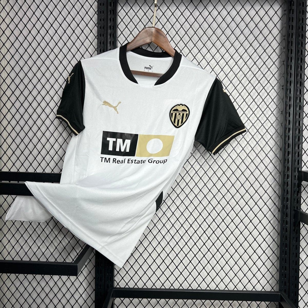 24 - 25 Valencia Home Retro Football Shirt - Footballshirt.online