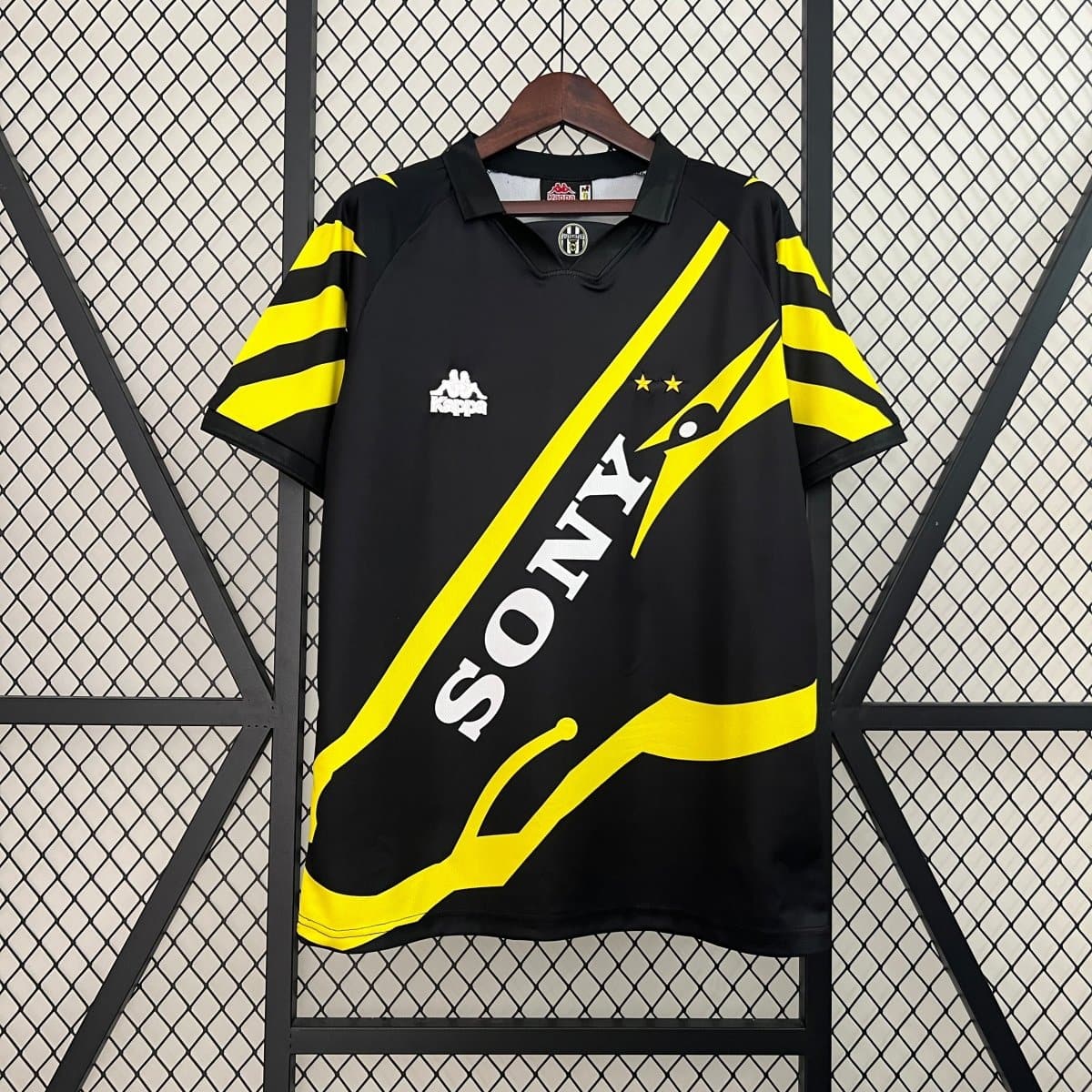 96/97 Juventus Home Retro | Footballshirt.online - Footballshirt.online