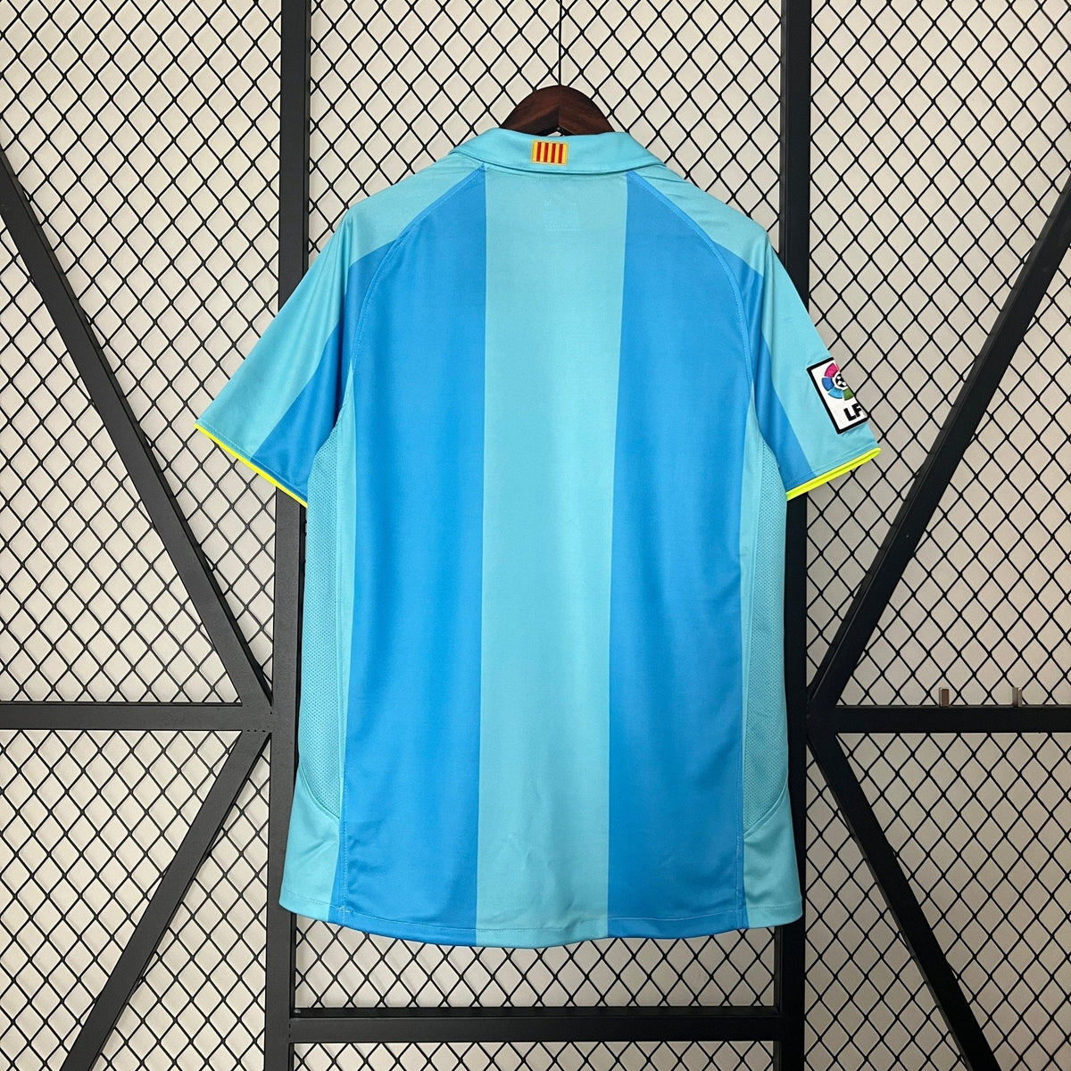 BARCELONA 2007 - 2008 AWAY JERSEY - Footballshirt.online