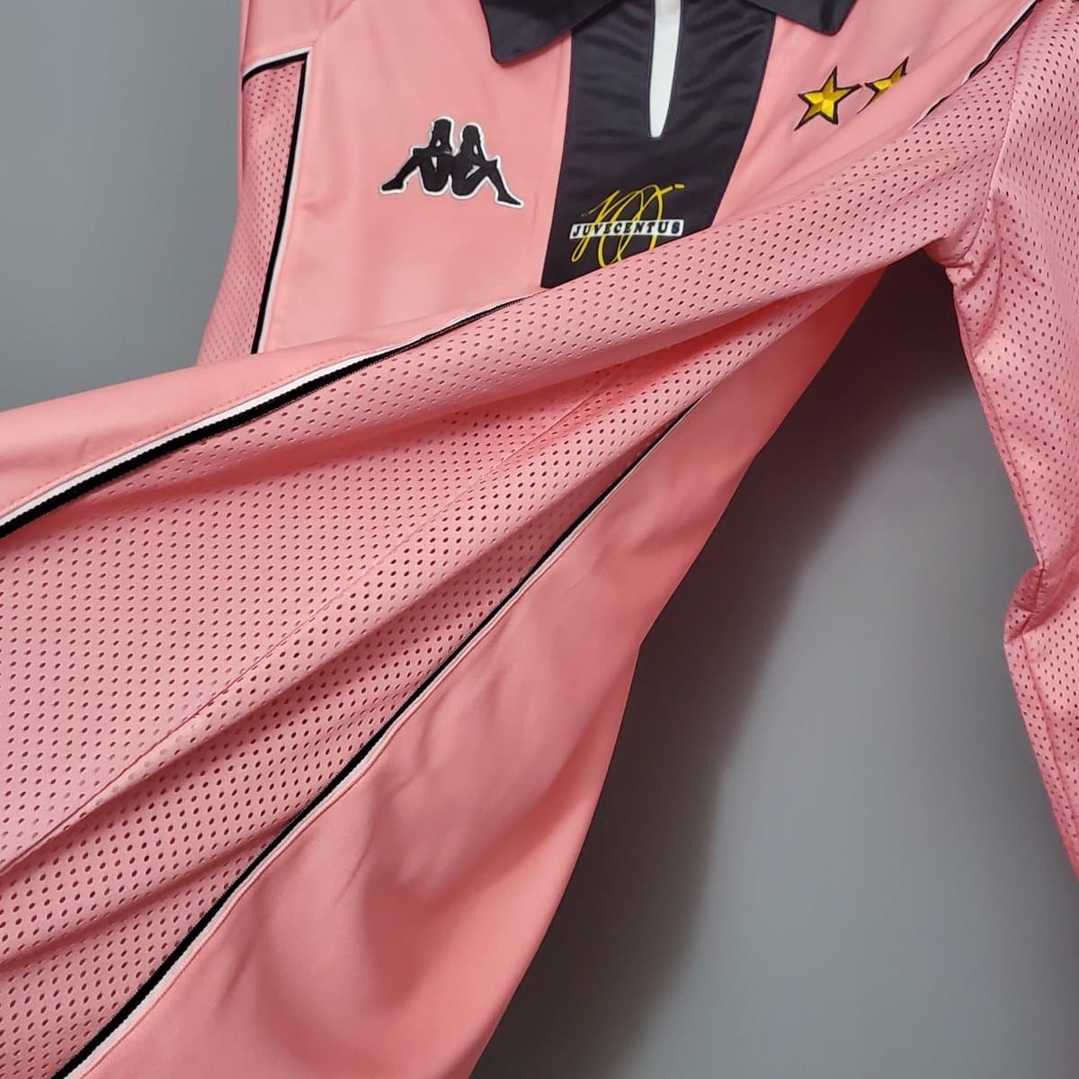 JUV away retro shirts - Footballshirt.online