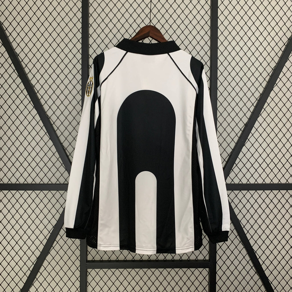 JUVENTUS 1997 - 1998 HOME JERSEY LONG SLEEVED | Footballshirt.online - Footballshirt.online
