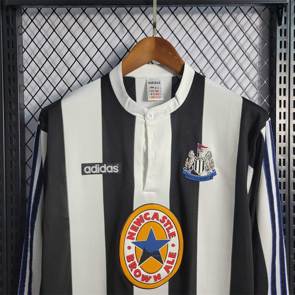 Newcastle home retro shirts - Footballshirt.online