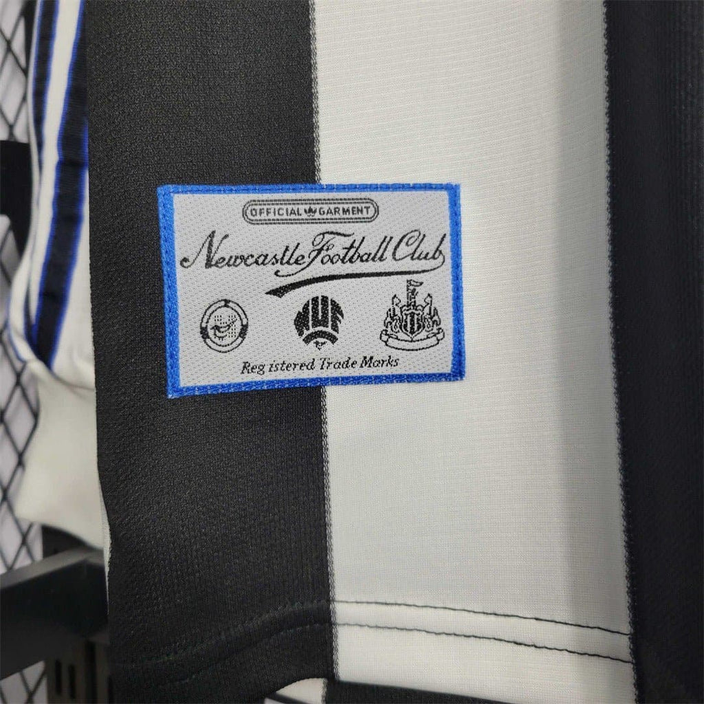 Newcastle home retro shirts - Footballshirt.online