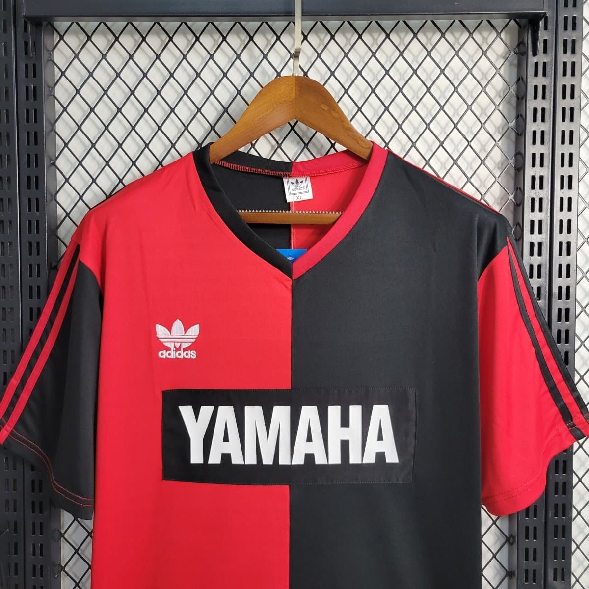 Newell Old boy retro shirts - Footballshirt.online