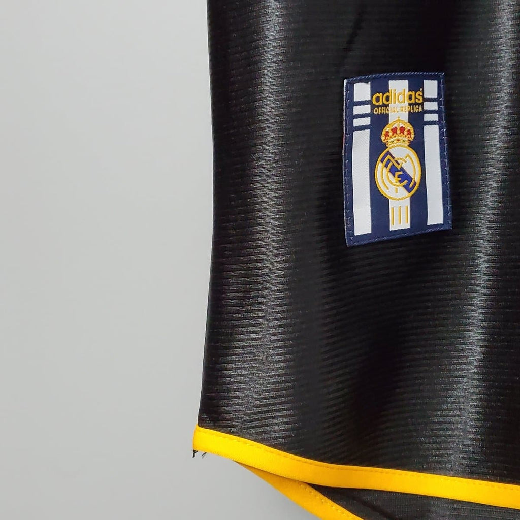 R MAD away 11 retro shirts - Footballshirt.online