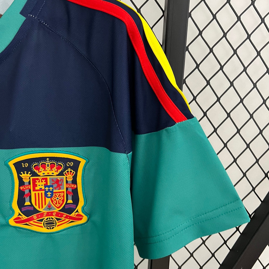 SPAIN 2010 WORLD CUP GOALKEEPER JERSEY| Footballshirt.online - Footballshirt.online